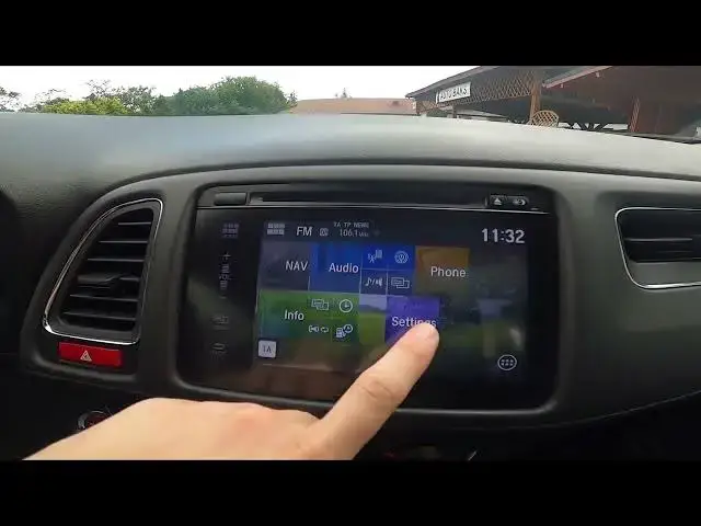'Video thumbnail for How to Change System Language in Honda HR-V II ( 2015 – 2021 )'