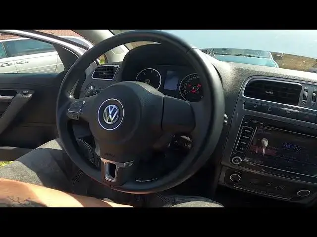 'Video thumbnail for How to Enable or Disable Traffic Announcements in Volkswagen Polo V ( 2009 – 2017 ) | Manage TA'
