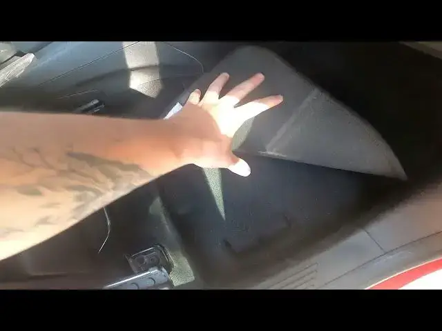 'Video thumbnail for Where is the VIN number of my Ford Tourneo Connect II (2013–2018) - Find the VIN on Part of the Car'