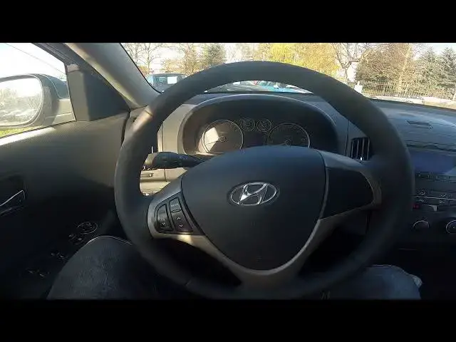 'Video thumbnail for How to Manually Change Radio Station in Hyundai i30 I ( 2007 – 2012 ) - Adjust Radio Station'