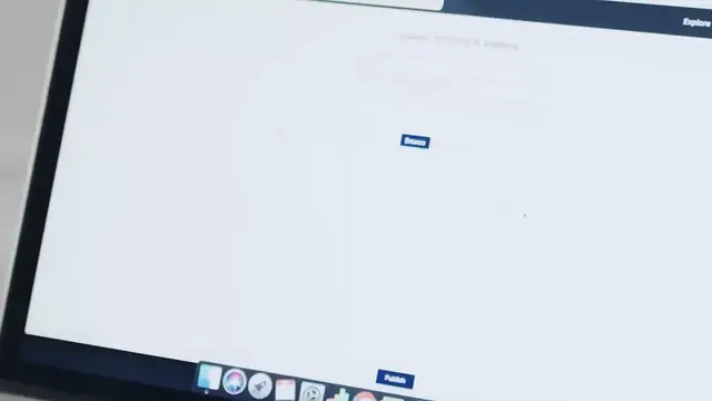'Video thumbnail for Make Money Online Taking and Uploading Pictures Fast'