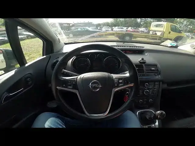 'Video thumbnail for How to Enable or Disable Interior Airflow Circulation in Opel Meriva II ( 2010 – 2017 )'