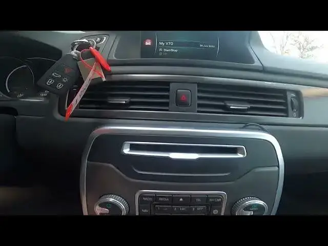 'Video thumbnail for How to Change Temperature Units in VOLVO V70 III ( 2007 – 2016 ) - Set New Temperature Units'