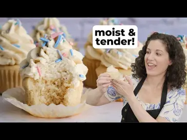 'Video thumbnail for Vegan Vanilla Cupcakes (Moist & Tender!) #veganrecipes #veganbaking'