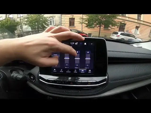 'Video thumbnail for How to Enter and Manage Radio Equalizer in Jeep Compass II Facelifting ( 2021 - now )'