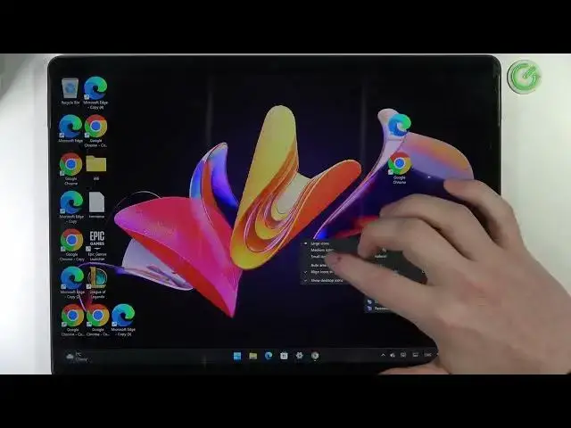 'Video thumbnail for Microsoft Surface 8 Pro - How To Make Icons Smaller'