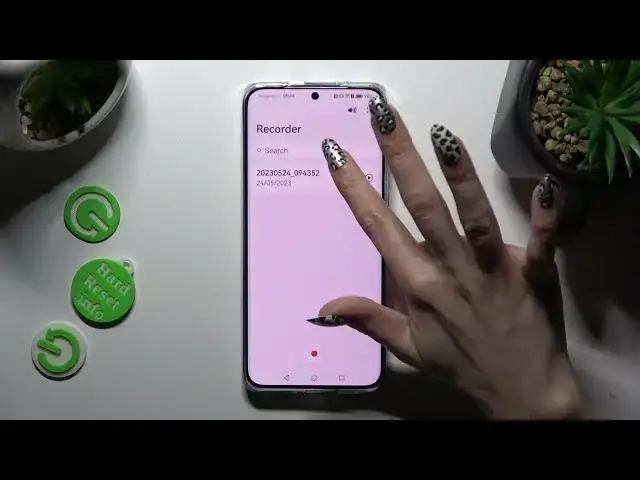 'Video thumbnail for How to Record Sounds on HUAWEI P60 PRO?'