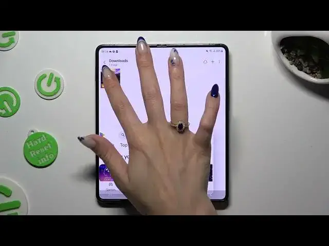 'Video thumbnail for How to Open Apps in the Floating Windows Mode on SAMSUNG Galaxy Z Fold5 - Pop Up View'