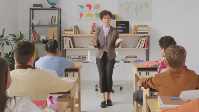 'Video thumbnail for Jumpstart Your Nursing Career: No-Prerequisite Programs in the U.S.'