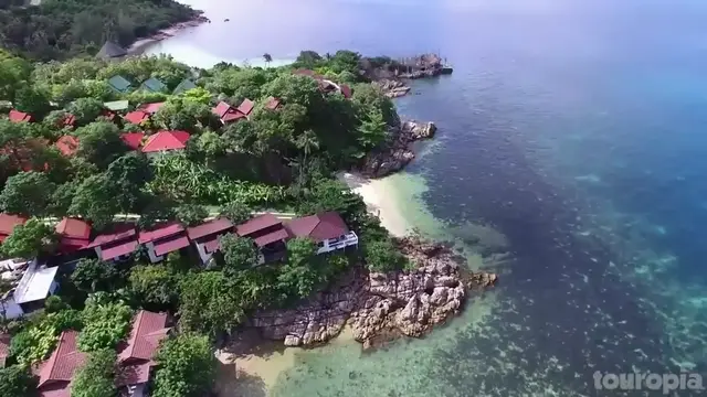 'Video thumbnail for 10 Best Places to Visit in Thailand - Travel Video (720p 30fps)'