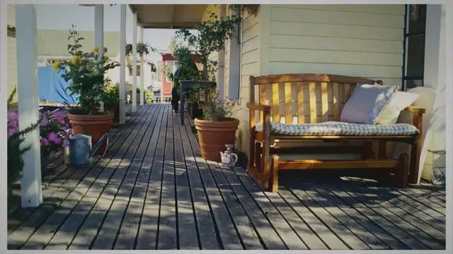 'Video thumbnail for 16 Stunning Deck Decorating Ideas on A Budget (With Pictures)'