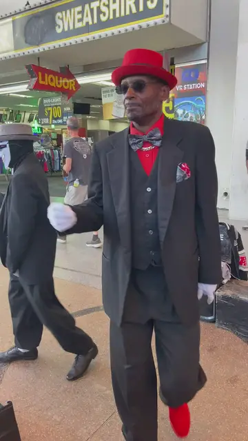 'Video thumbnail for Dancing Street Performers on Fremont Street in Las Vegas'