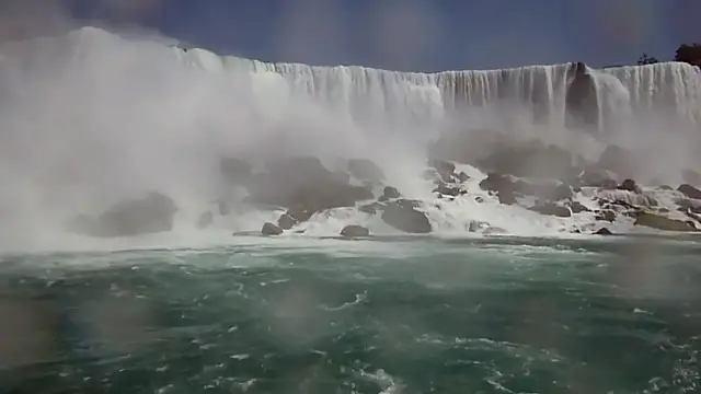 'Video thumbnail for Maid of the Mist Niagara Falls New York Short Video 1'