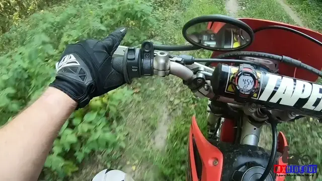'Video thumbnail for When To Use Clutch Slowing Down A Dirt Bike - Do You Need To?'
