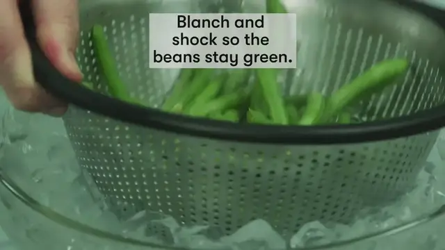 'Video thumbnail for Skillet Green Beans Casserole'