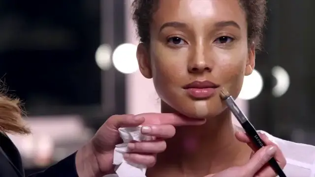 'Video thumbnail for How to Contour Oval And Oblong Face? Best Tutorial And Tips For Beginners #MakeUpArts'