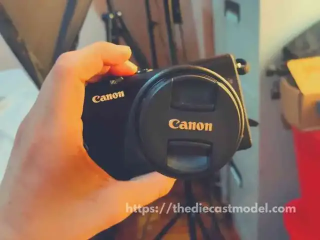 'Video thumbnail for How to Take Photographs of your Model Car'