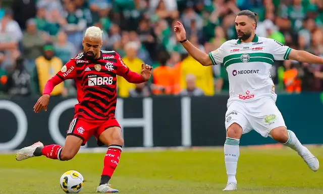 'Video thumbnail for Assista os melhores momentos entre Coritiba 1 x 0 Flamengo, pelo Brasileirão'