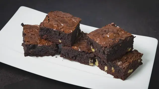 'Video thumbnail for Como hacer Brownie de Chocolate con Nueces'