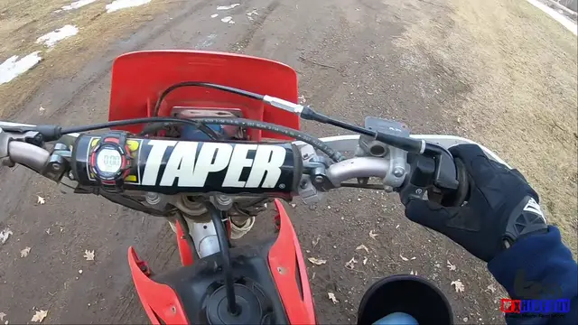 'Video thumbnail for How To Confidently Use Front Brake On A Dirt Bike Without Falling Down'