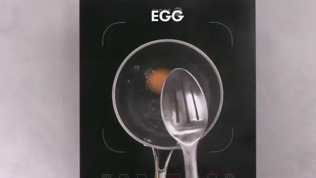 'Video thumbnail for Quinoa Breakfast Bowl with 6-Minute Egg'