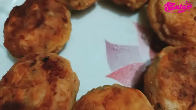 'Video thumbnail for Perfect Potatos Patties & Make a Coating without Eggs or Breadcrumbs Recipe '