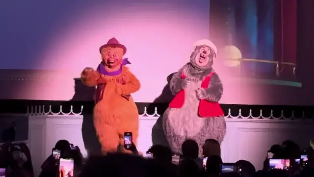 'Video thumbnail for Country Bears Version of “Try Everything” from "Zootopia" Sung Live by Emily Ann Roberts'