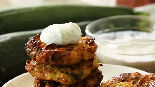 'Video thumbnail for BEST Crispy Parmesan Zucchini Fritters w_ Creamy Cottage Cheese Dill Dip _ Air Fryer _ Frying Pan(720P_HD)'