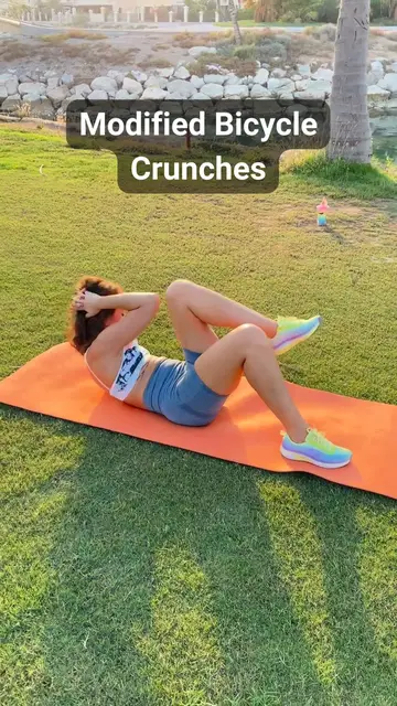 'Video thumbnail for 4 Abs Exercises for a Stronger Core'