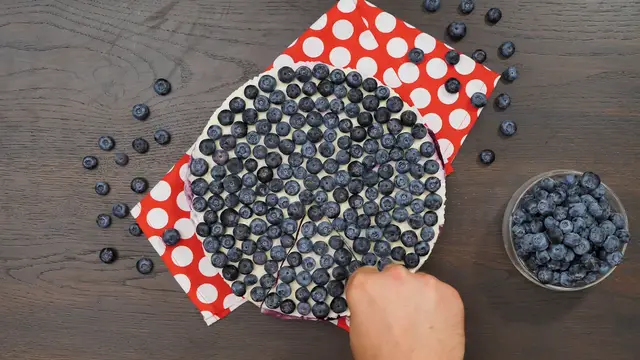 'Video thumbnail for Blueberry Cheesecake, the entire family is asking for more'