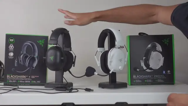 'Video thumbnail for Razer BlackShark V2 vs BlackShark V2 Pro 2023'