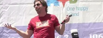 'Video thumbnail for The Bard Has Arrived! Watch SOMETHING ROTTEN! in Bryant Park!'