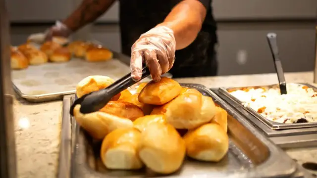 'Video thumbnail for 10 Rules Golden Corral Employees Are Forced To Follow'
