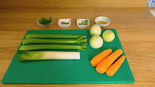 'Video thumbnail for Caldo de Verduras en Olla Express'