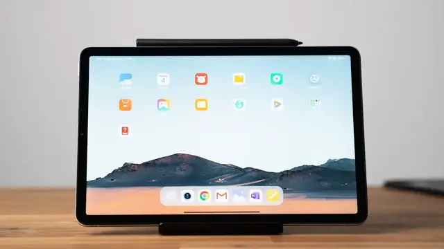 'Video thumbnail for Xiaomi Pad 5 Review: The Flagship Killer?'