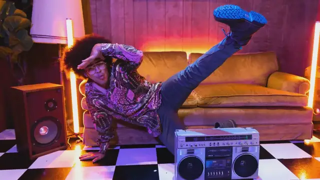 'Video thumbnail for How to Throw an Epic 80s Theme Party'