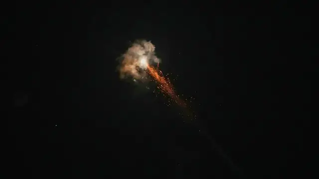 'Video thumbnail for Iranian missile makes impact in Israel's city of Haifa'