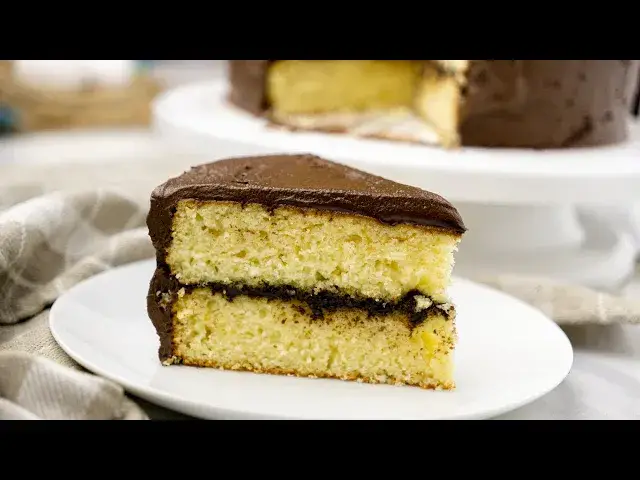 'Video thumbnail for Classic Vanilla Cake | Easier Eats'