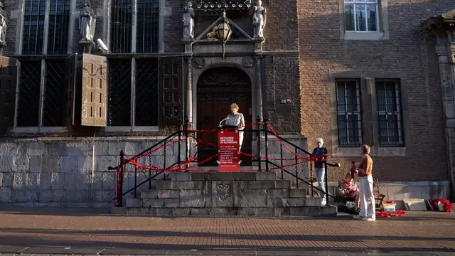'Video thumbnail for Residents in Dutch town reads names of Gaza's victims'