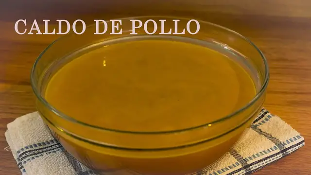 'Video thumbnail for Caldo de Pollo en Olla Express'