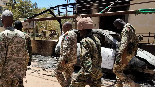 'Video thumbnail for Sudanese soldiers celebrate as Khartoum state declared 'free' of RSF'