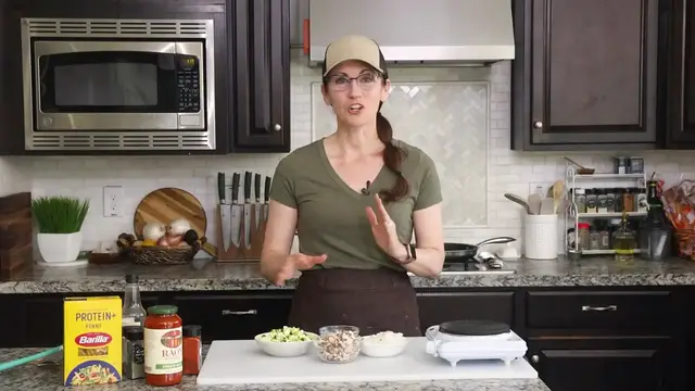 'Video thumbnail for EASY High-Protein Pasta Bolognese with Ground Beef_ Mushrooms _ Zucchini(720P_HD)'