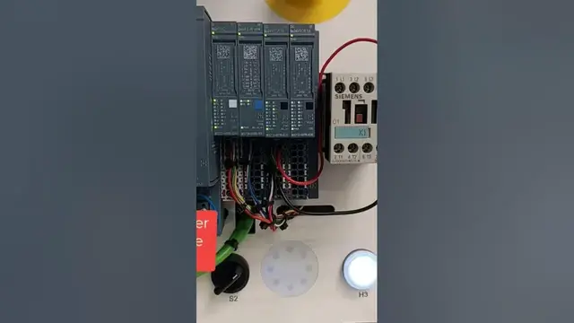 'Video thumbnail for Siemens S7 1500 PLC Demostration.'