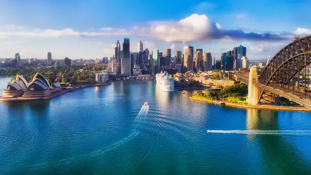 'Video thumbnail for Top Things To Do in Sydney, Australia '