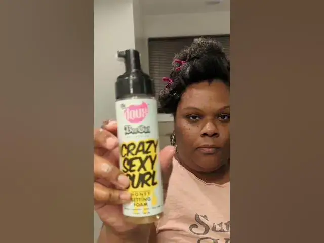 'Video thumbnail for Wash and Go on Stretched hair with the doux  Crazy Sexy Curl honey foam'
