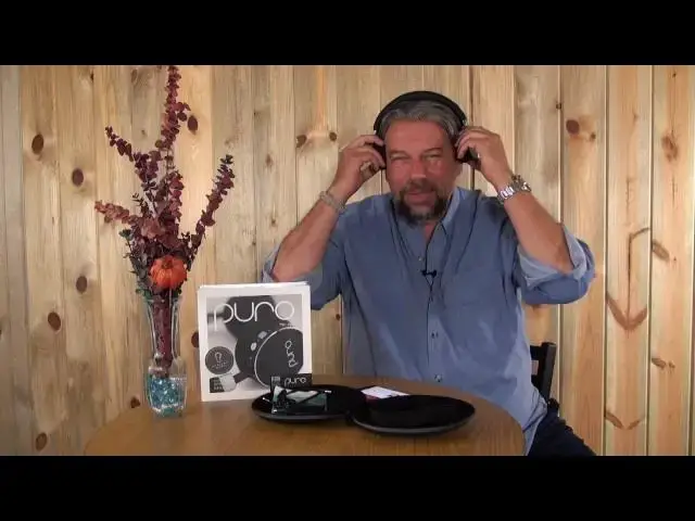 'Video thumbnail for Puro Sound Labs BT5200 Wireless Headphones with Volume Monitor - Reviewed'