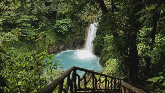 'Video thumbnail for Places Like Costa Rica: Top 9 Costa Rica Alternatives'
