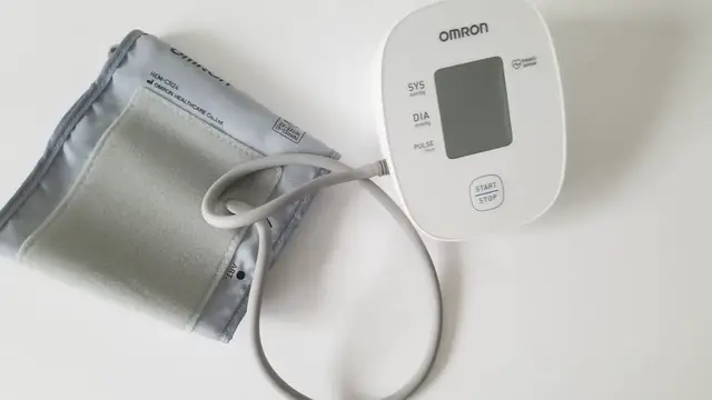 'Video thumbnail for Unboxing Omron M1 blood pressure monitor'