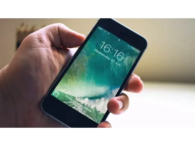 'Video thumbnail for iOS 10 Beta 3 | What's new?'