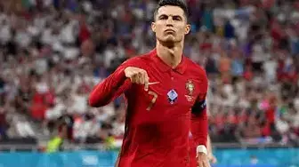 'Video thumbnail for Top 10 Footballers With The Most Followers on Instagram'
